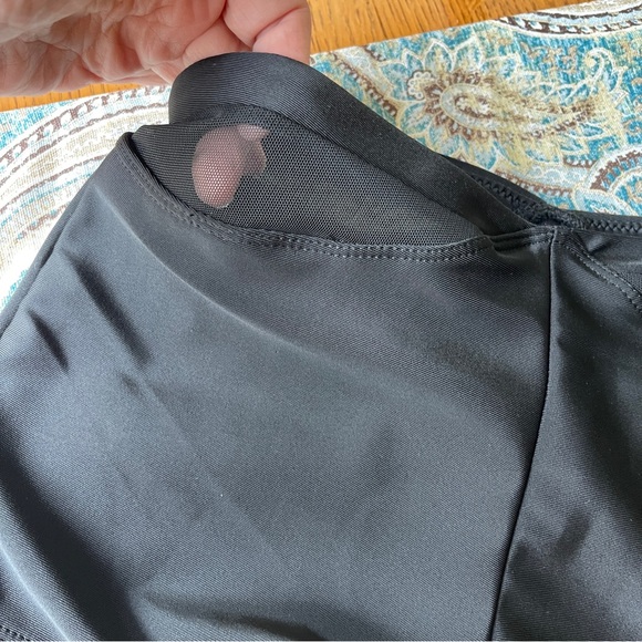 Swim Shorts Black with Mesh Inserts at Waist S Board Shorts - Picture 3 of 10